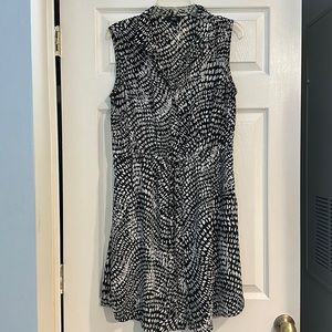 Sleeveless Front Button Dress w/belt
